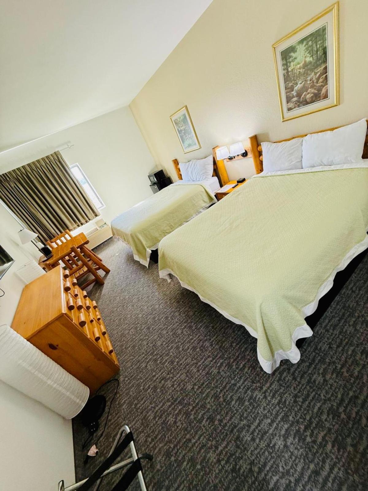 Knights Inn New Florence Экстерьер фото